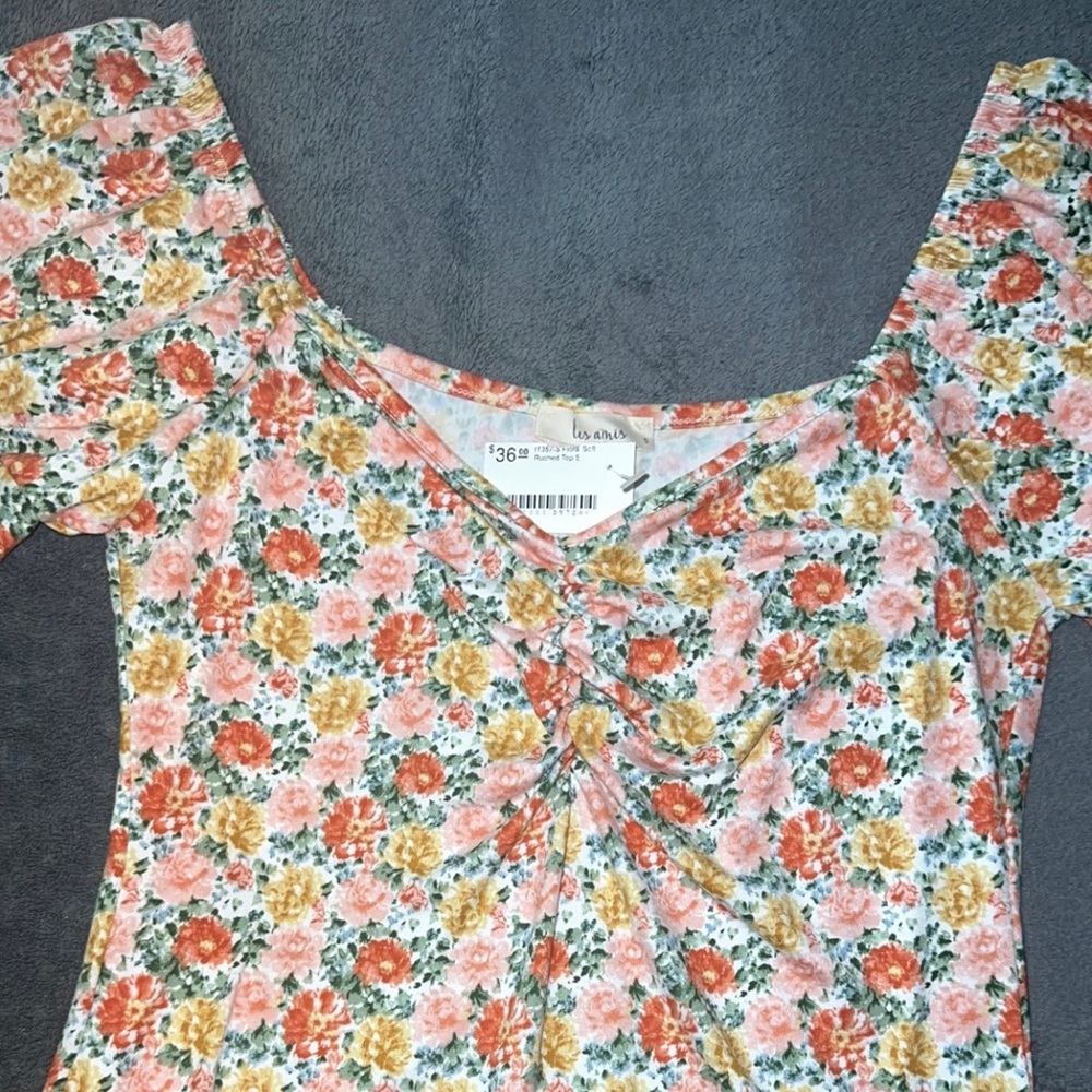 Women’s Floral Soft Ruched Top